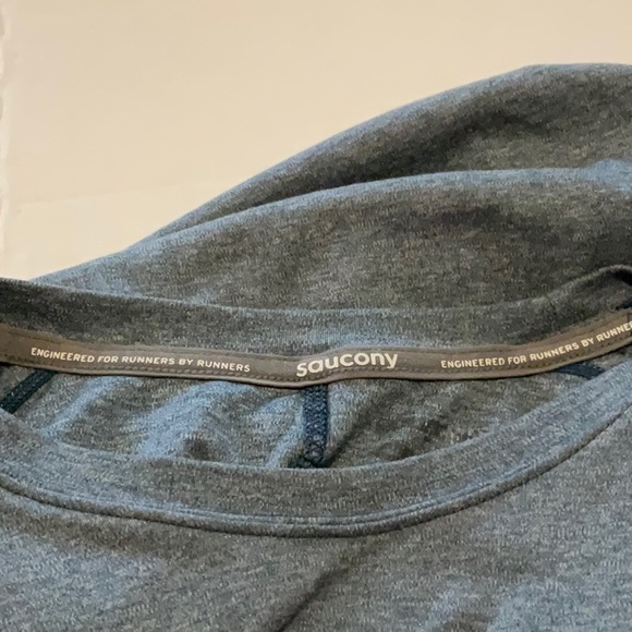 Men’s Saucony Shirt - Picture 4 of 4